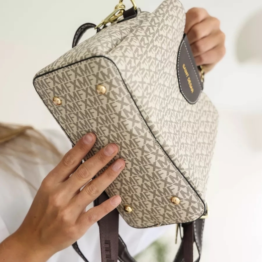 Fashion Chain Strap Shoulder Bag | Leaf Pendant | NWT - Picture 3 of 5